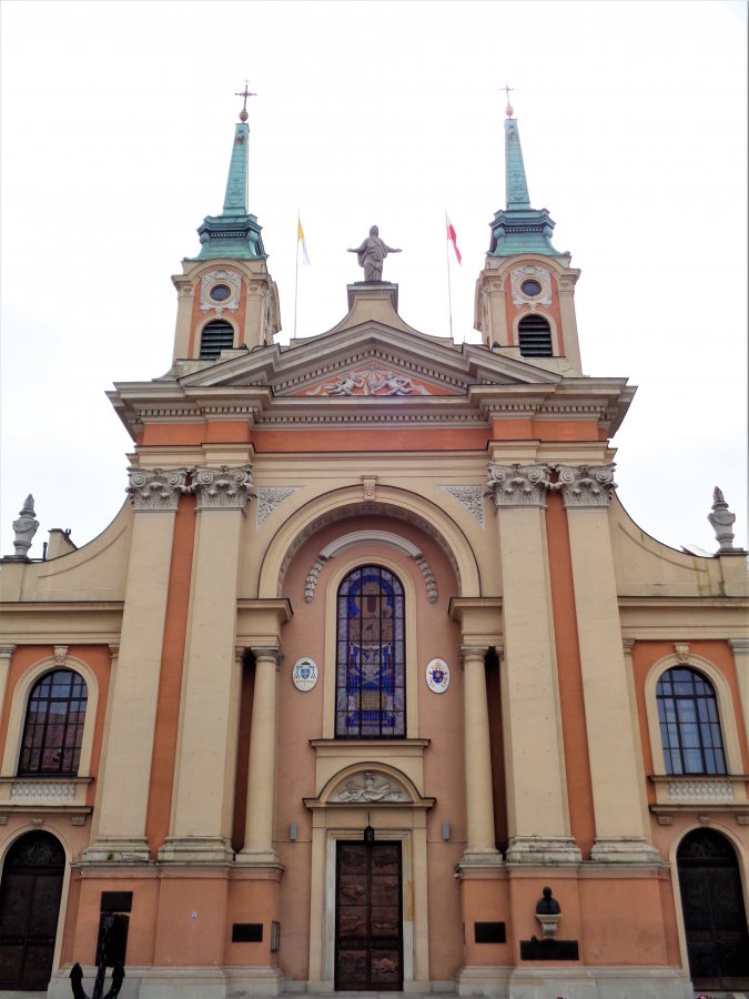 Warsaw, Ulica Miodowa 30 (The Field Cathedral of the Polish Armed Forces).JPG