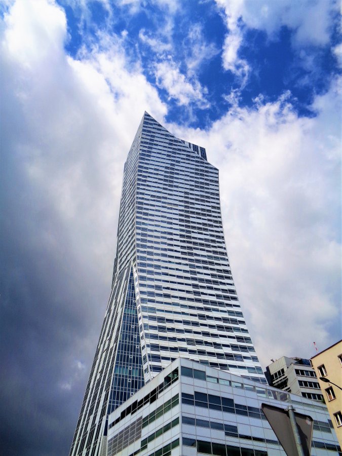 Warsaw - Skyscrapers 02 (Złota 44).JPG