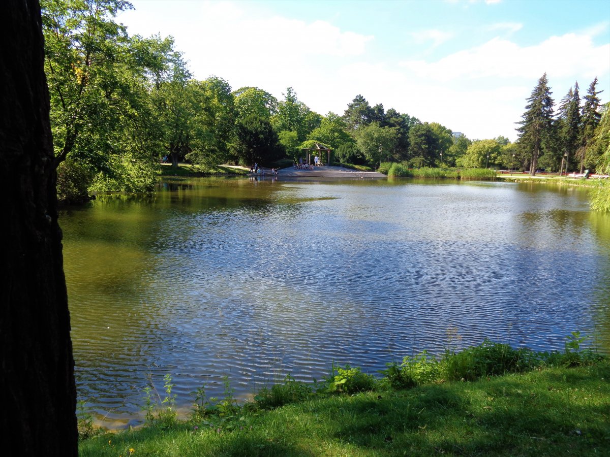 Warsaw, Ujazdowski Park 9.JPG