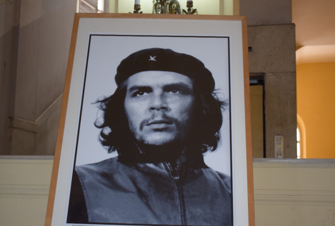 che.jpg