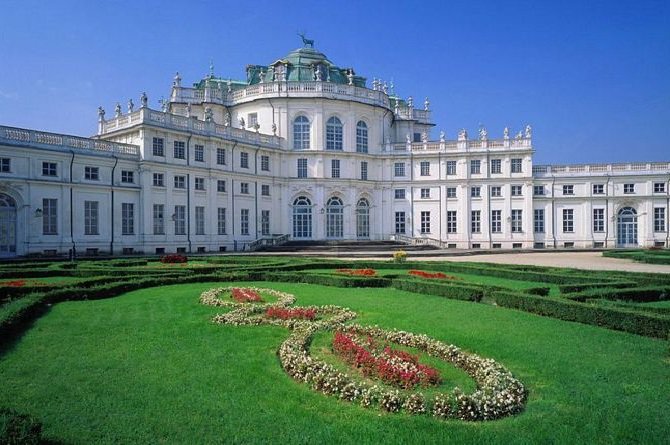 palazzina-di-caccia-di-stupinigi-torino.jpg