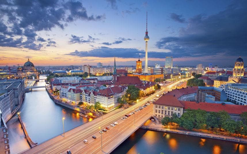 Berlin-overview-cityscape-xlarge.jpg