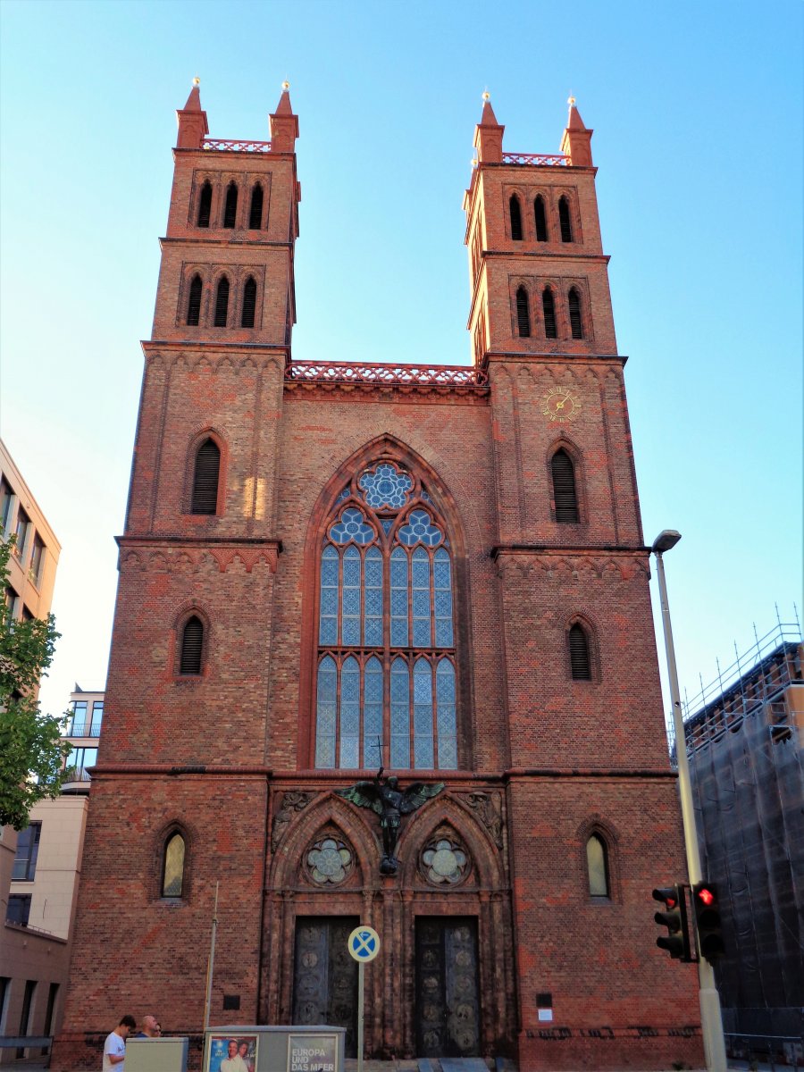Berlin - Unter Den Linden 06 (Friedrichswerder Church).JPG