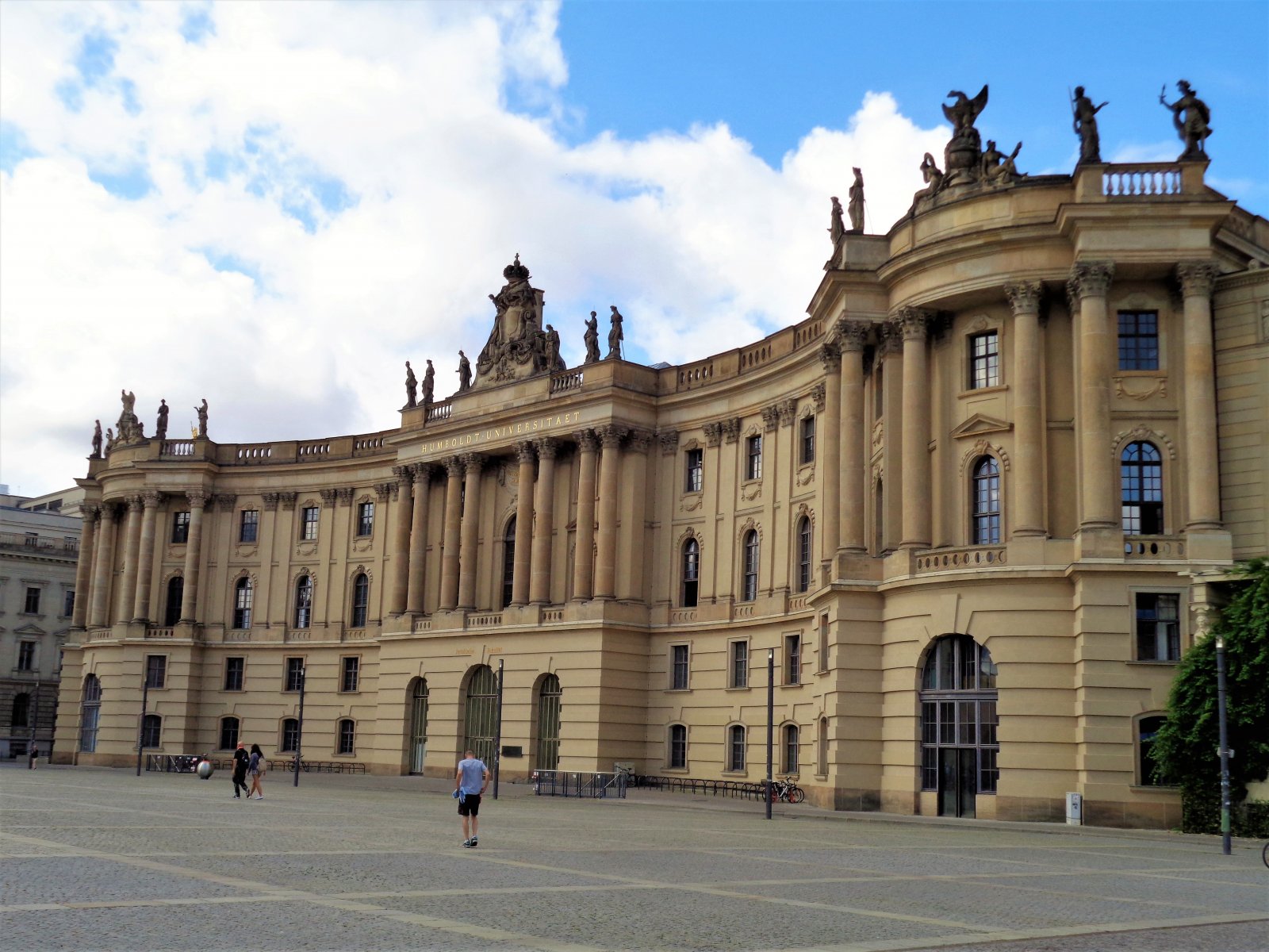 Berlin - Unter Den Linden 25 (Altes Bibliothek).JPG