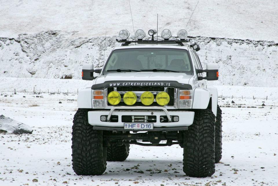 Extreme_Iceland_Super_Jeep.jpg