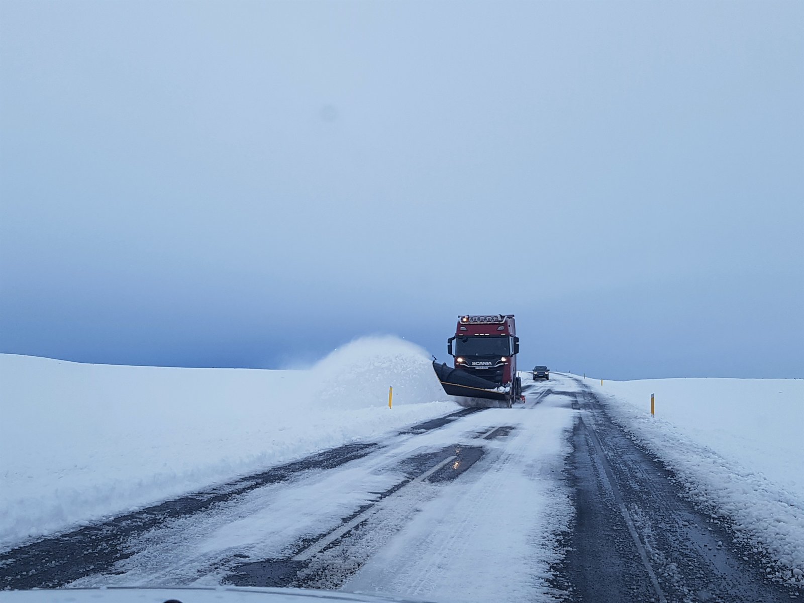 roaddettifoss.jpg