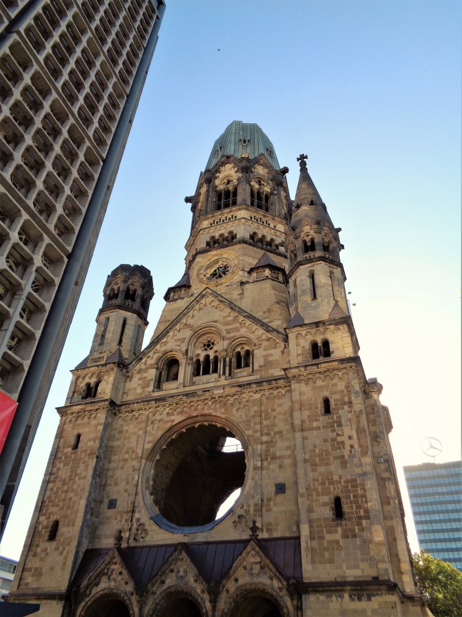 Berlin - Charlottenburg 06 (Kaiser-Wilhelm-Gedächtnis-Kirche).JPG