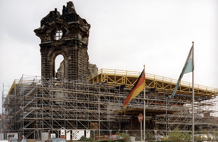 100 dresdnerfrauenkirche 1.jpg