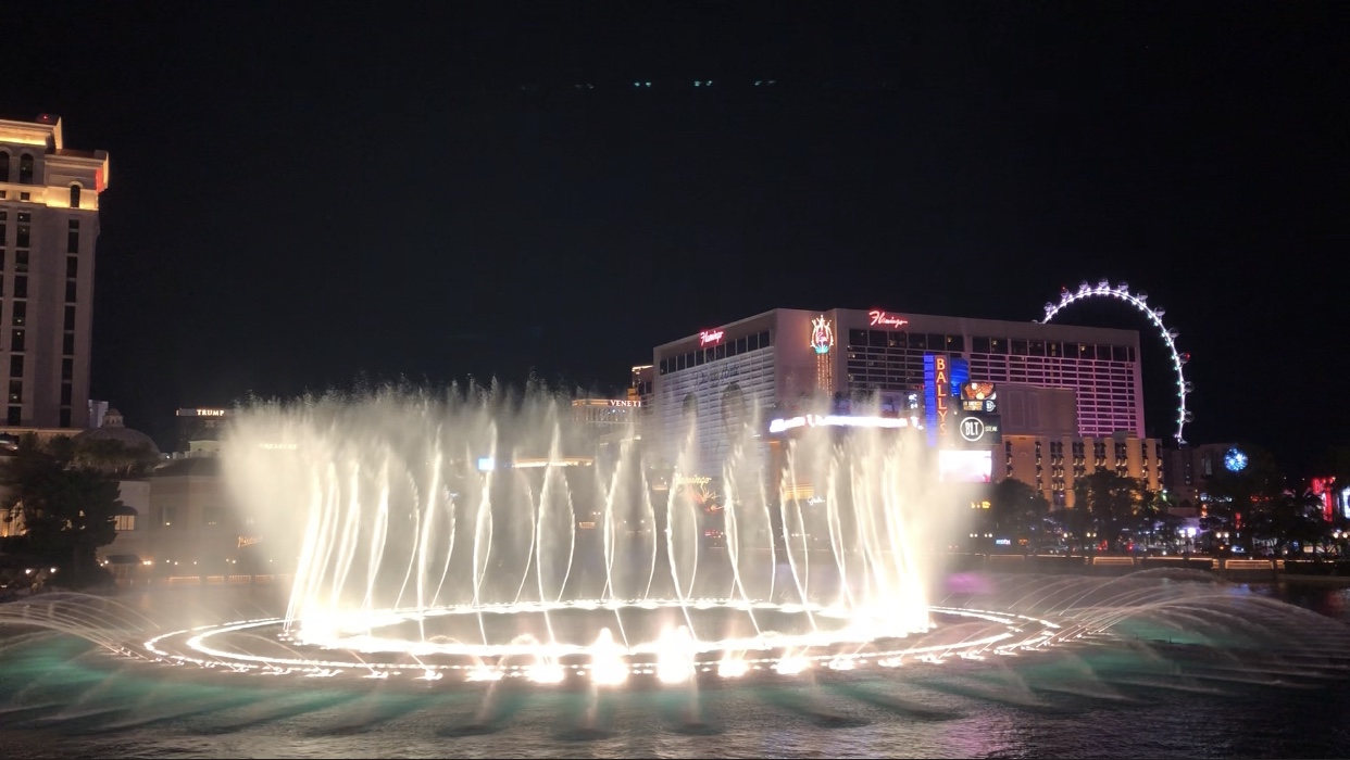 bellagio fountain2.jpg