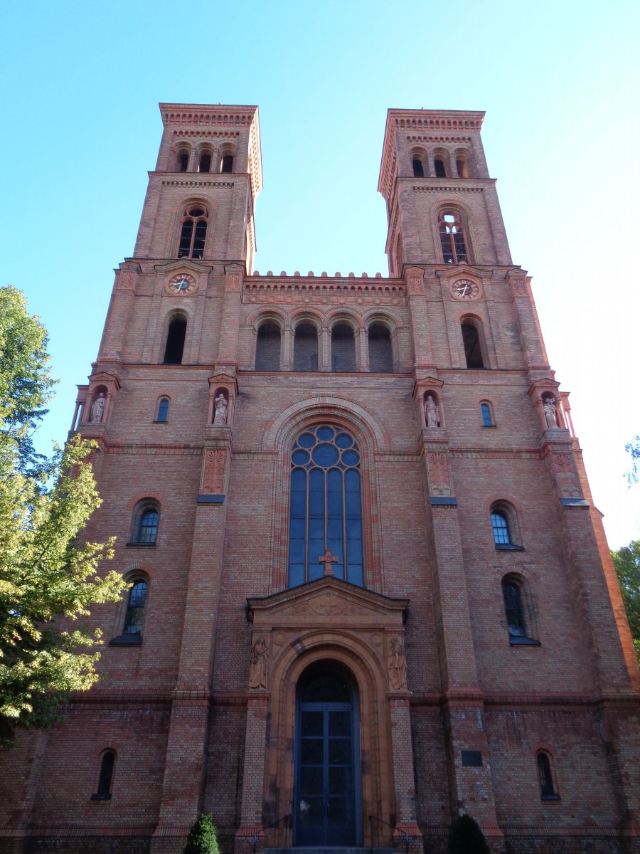 Berlin - Evangelische Kirchengemeinde St. Thomas 04.JPG