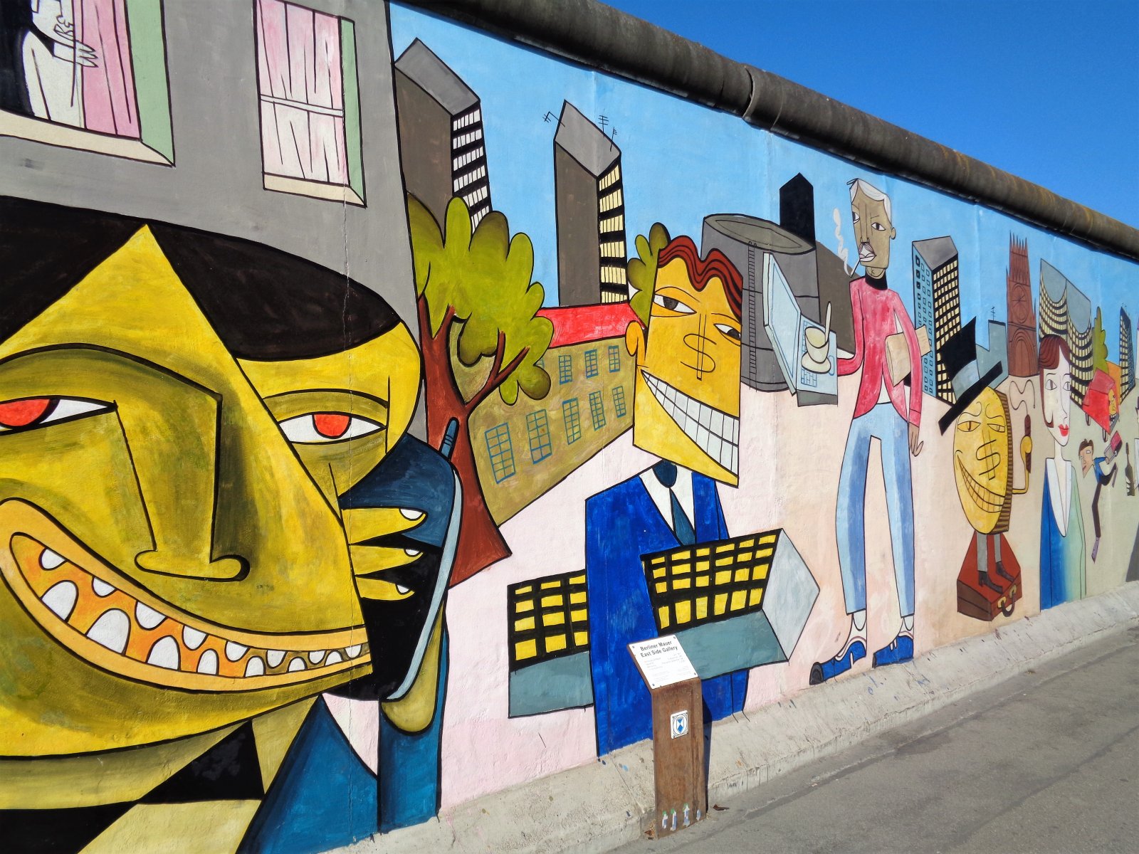 Berlin - East Side Gallery 10.JPG