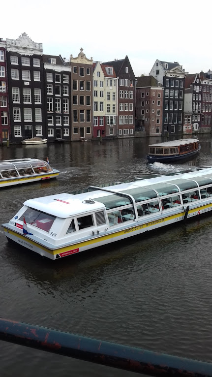 AMSTERDAM.jpg