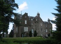 Balhousie_Castle,_Perth.jpg