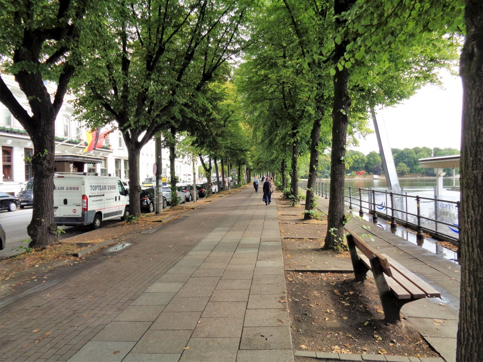 Hamburg - Binnenalster 01.JPG