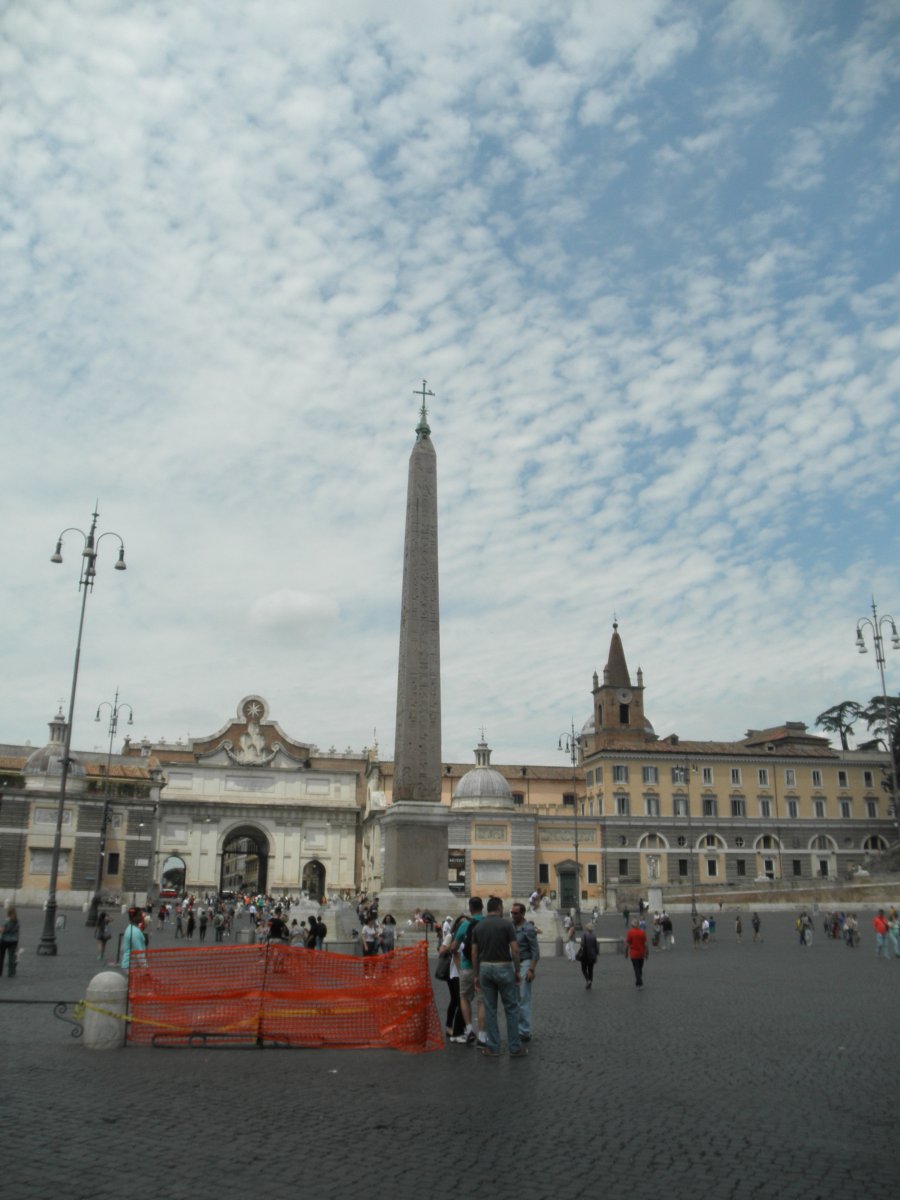 piazza del popolo (1).JPG