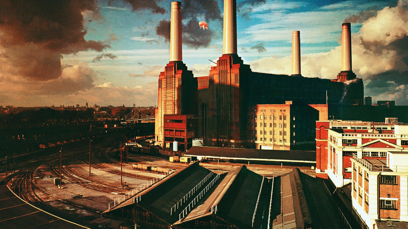 Animals-album-cover-art-Roger-Waters-1977-c-Pink-Floyd-Music-Ltd.jpg