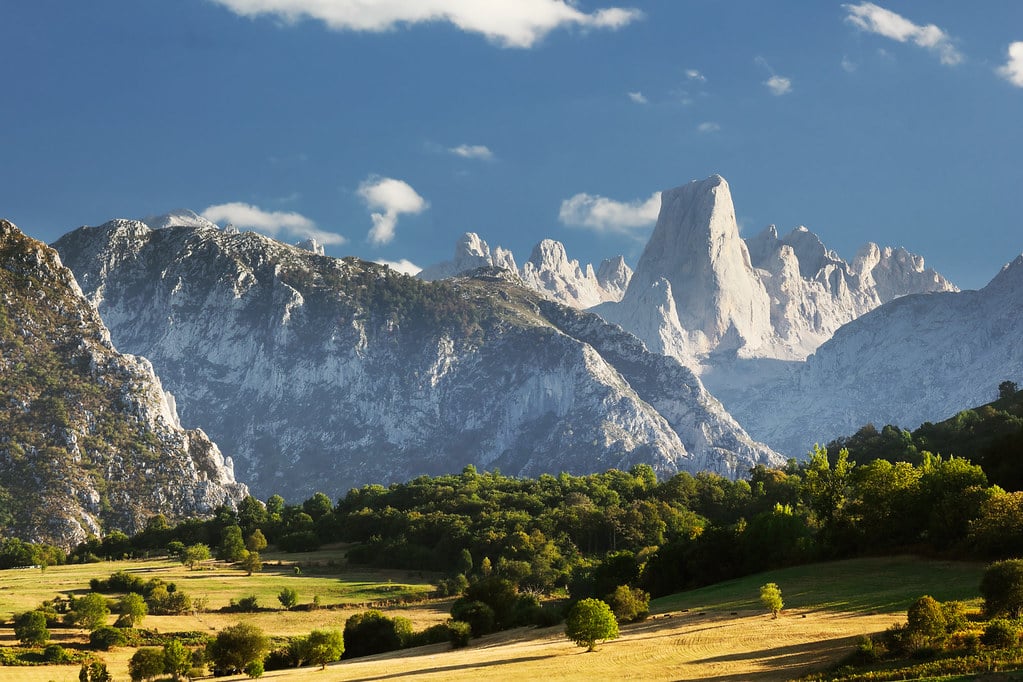 bulnes asturias 3.jpg