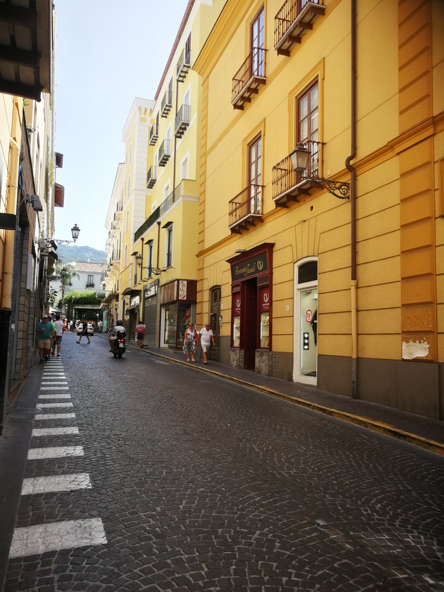 SorrentoStr.jpg