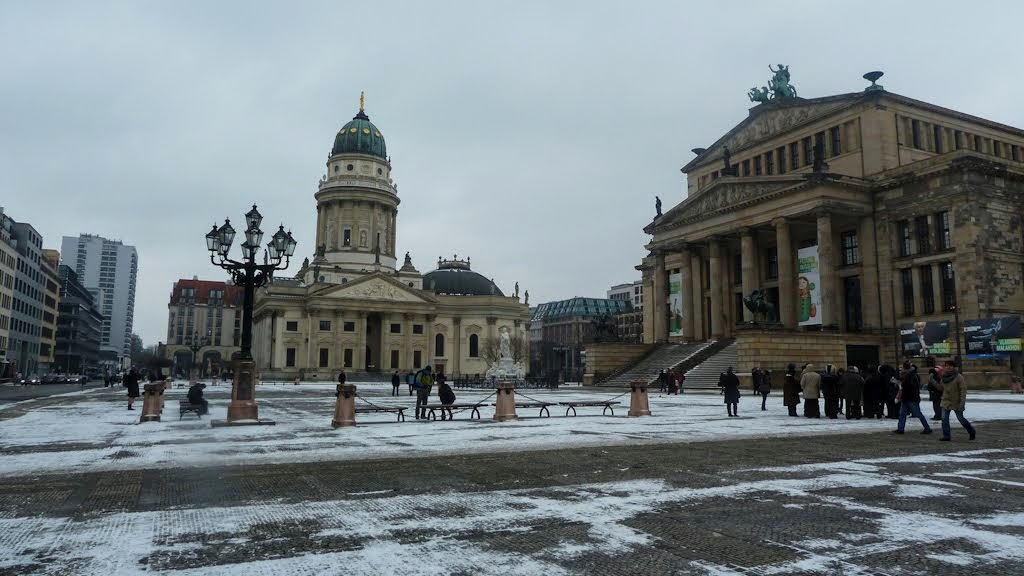 Gendarmenmarkt - Berlin..jpg