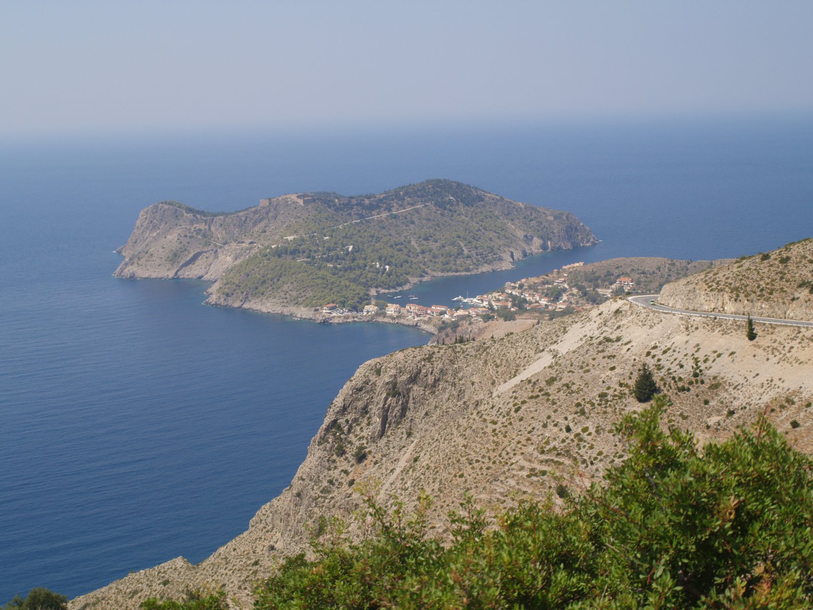 Assos_00.JPG