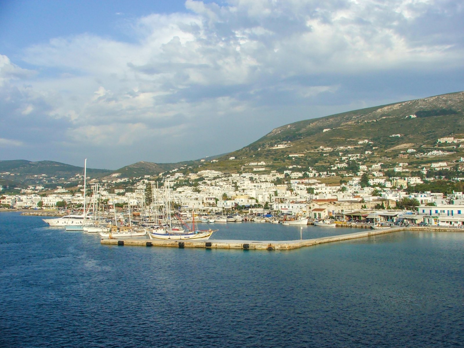 Πάρος Μάιος 2011 (296).jpg