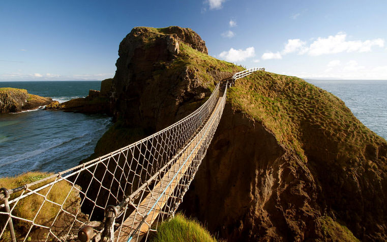 Carrick-a-Rede-Photo-by-Tomas-Kotasek.jpg