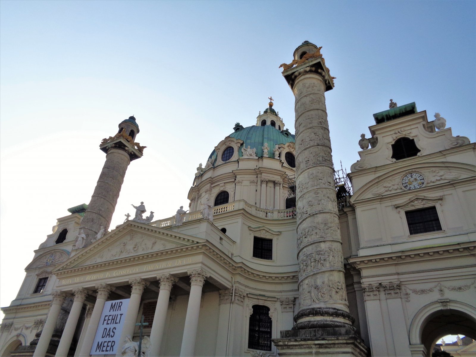 Vienna - Karlskirche 3.JPG