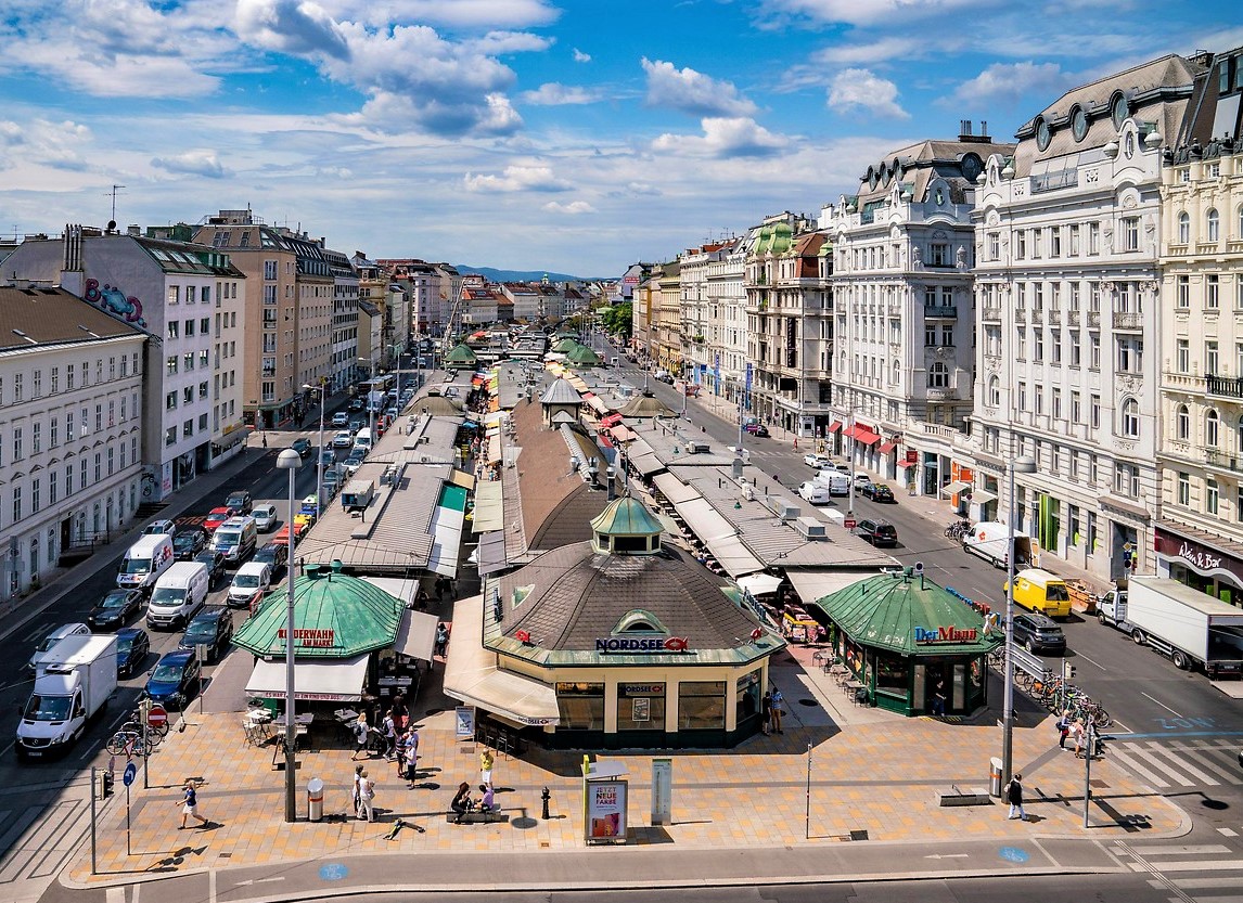 Vienna - Naschmarkt 1.jpg