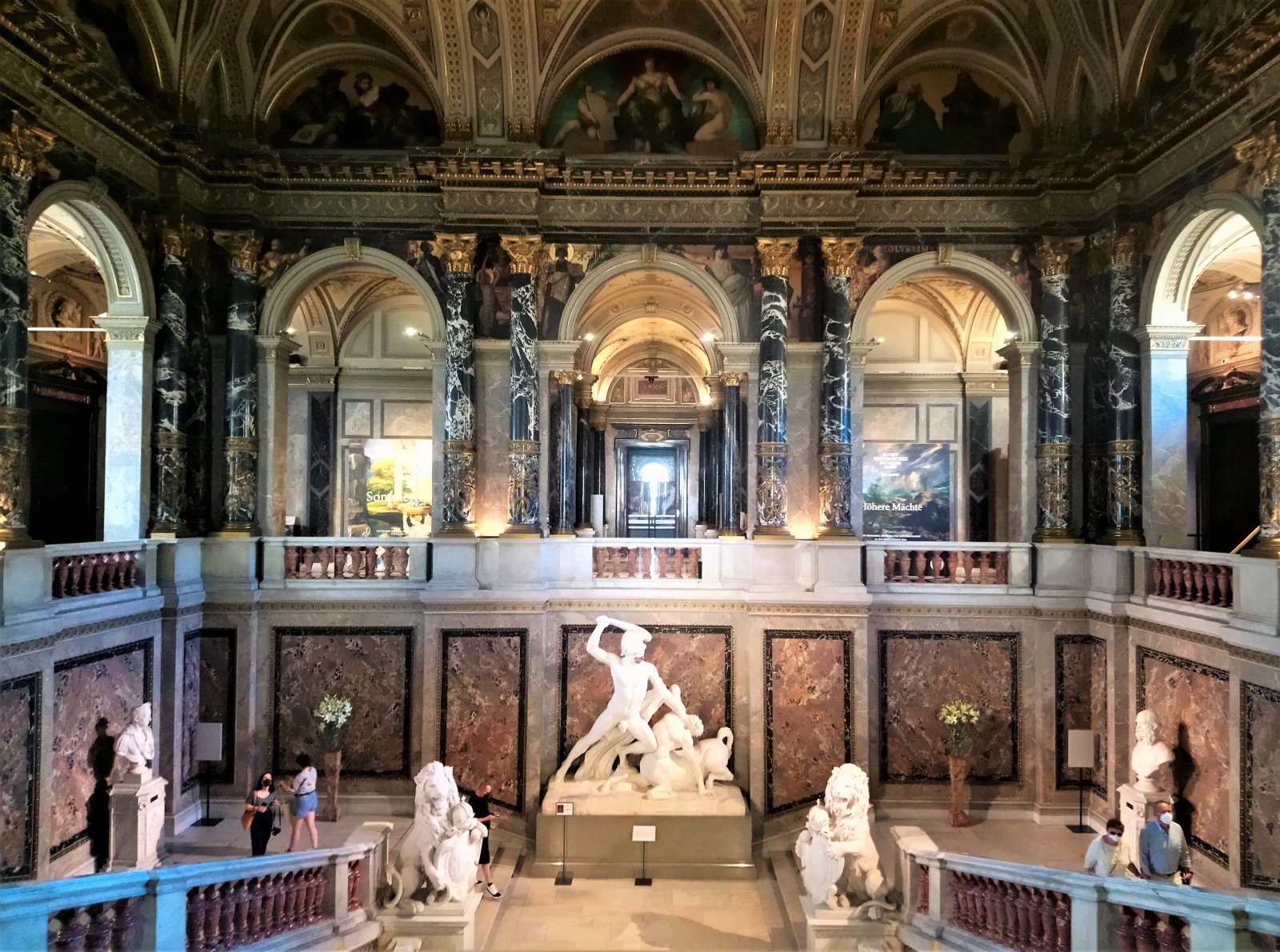 Vienna - Kunsthistorisches Museum 08.JPG