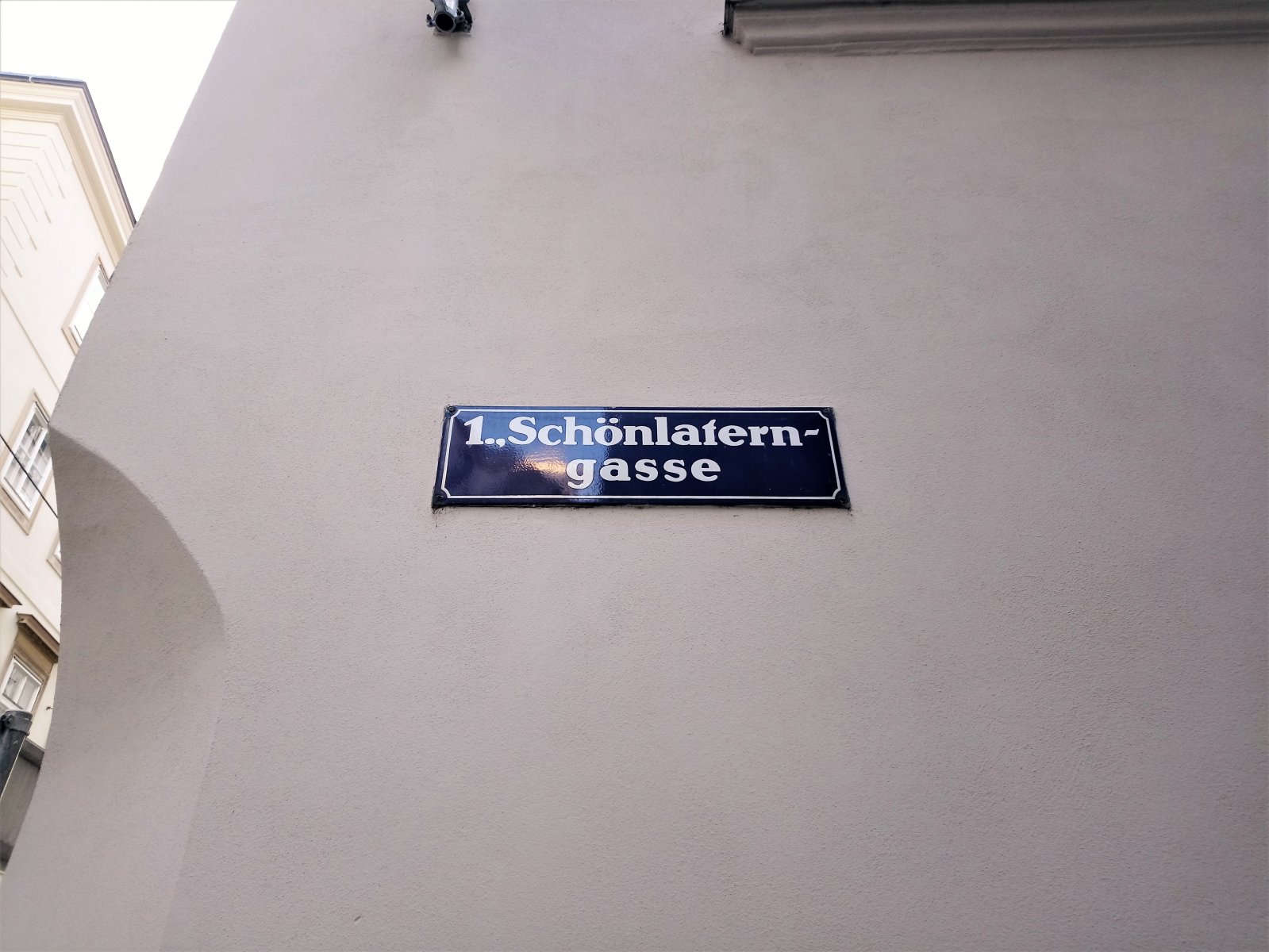 Vienna - Schönlaterngasse 1.JPG