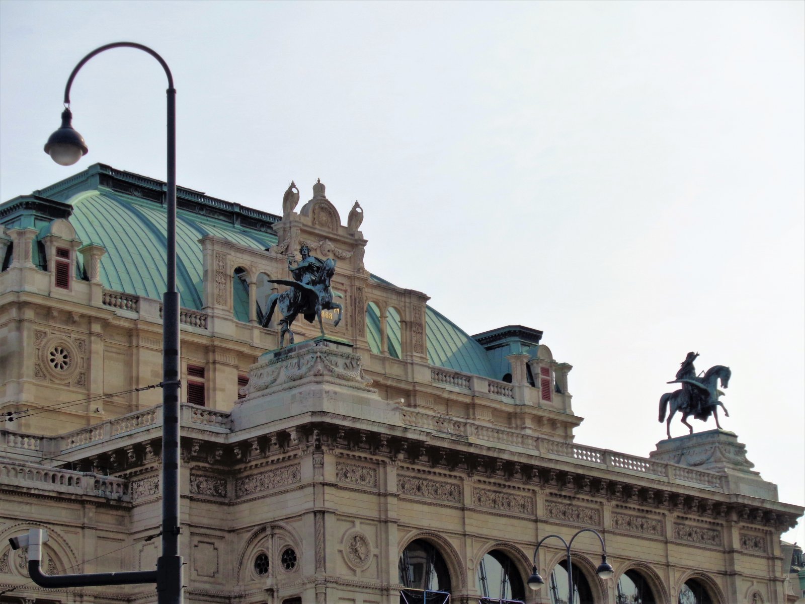 Vienna - Staatsoper 2.JPG