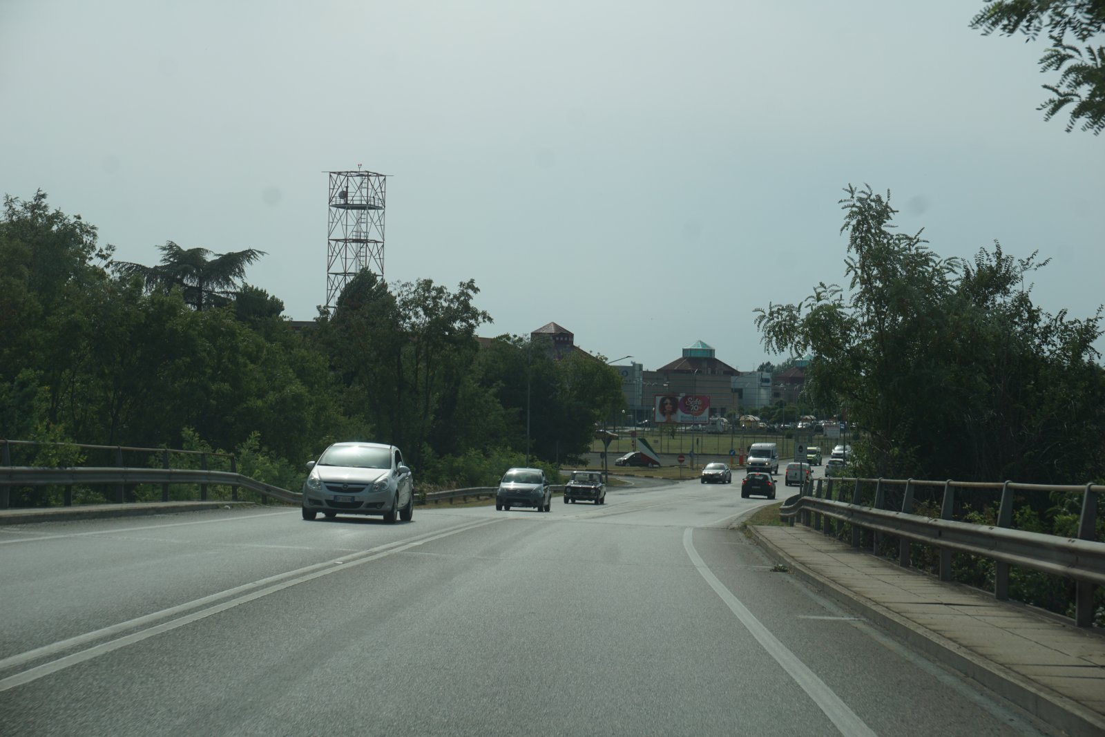 102.JPG