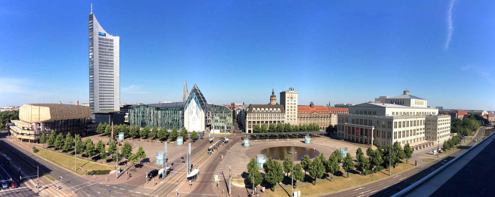 Leipzig_Augustusplatz_2019.jpg