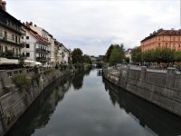 +DSCN3067Ljublianica river from Cobblers' Bridge.JPG