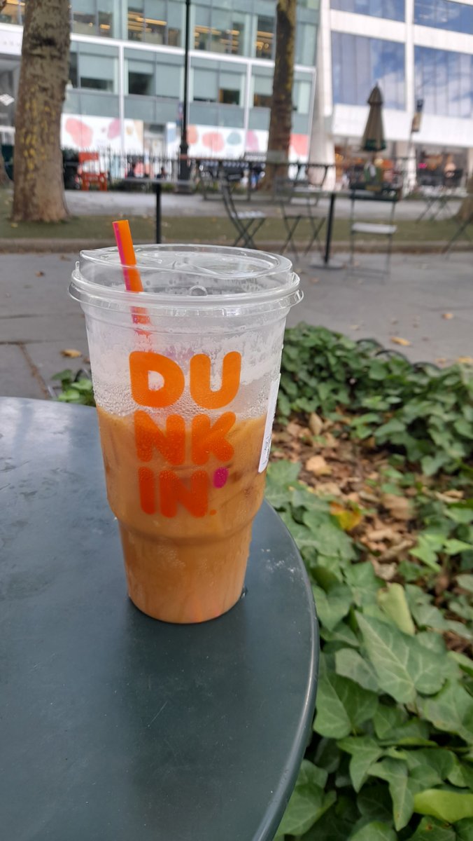 dunkin1.jpg