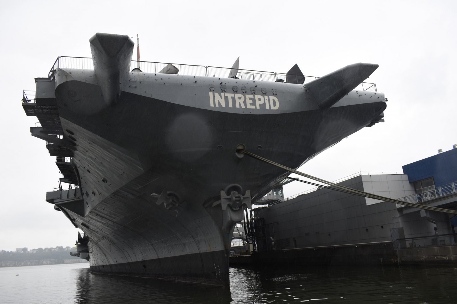 intrepid1.jpg