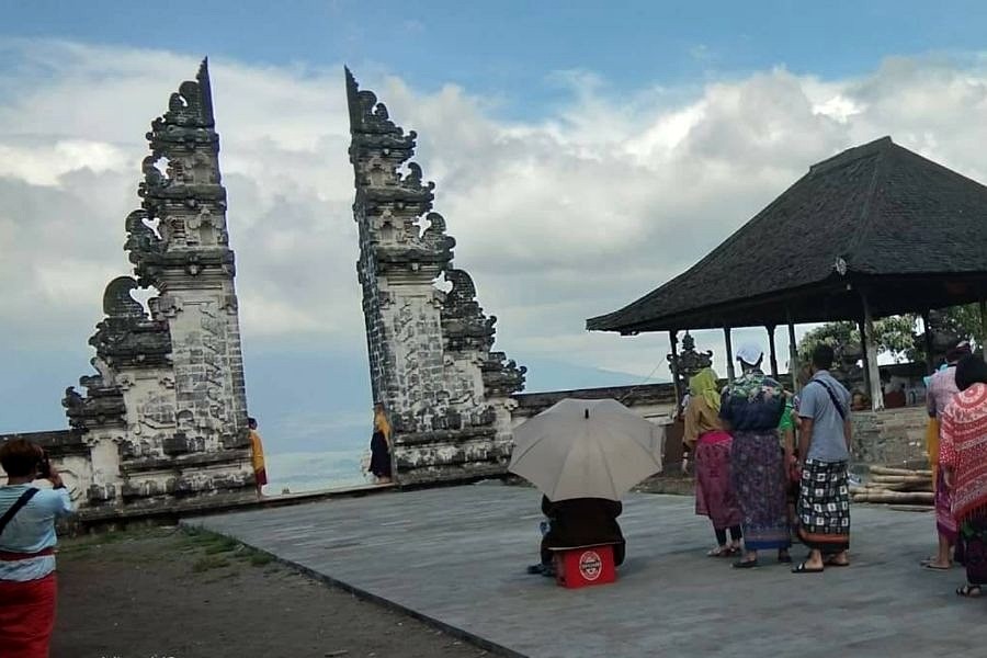 balipostcom_selama-pujawali-pura-lempuyang-tertutup-untuk-wisatawan_01.jpg