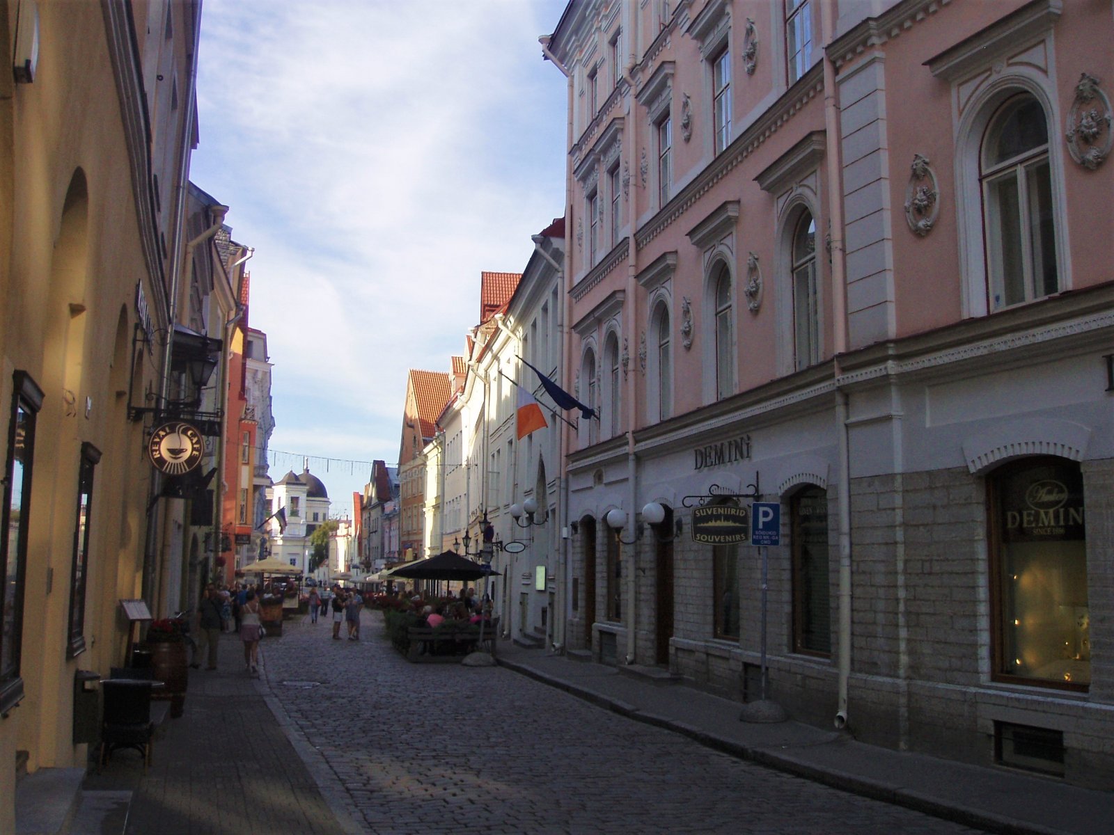 Tallinn 03, Old Town.JPG