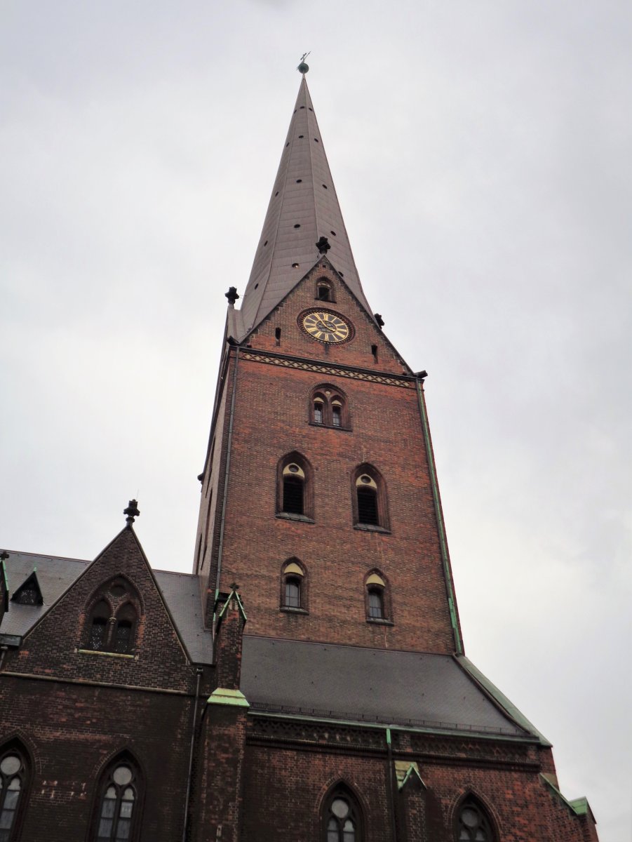 Hamburg - St. Peter's Church 03.JPG
