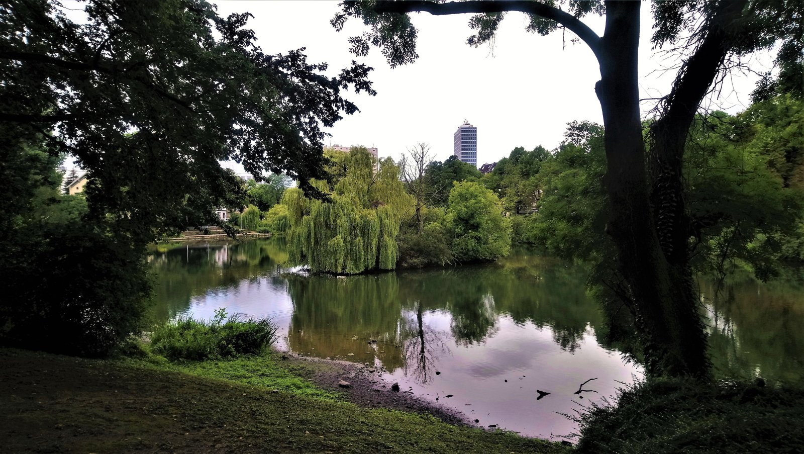 Düsseldorf - Ständehauspark 03.JPG