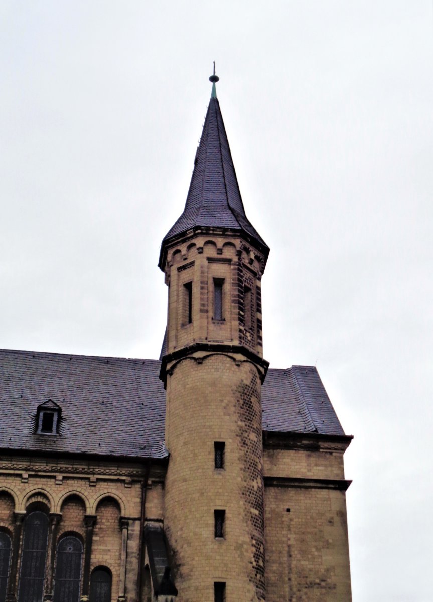 Bonn - Minster of St. Martin's 04.JPG