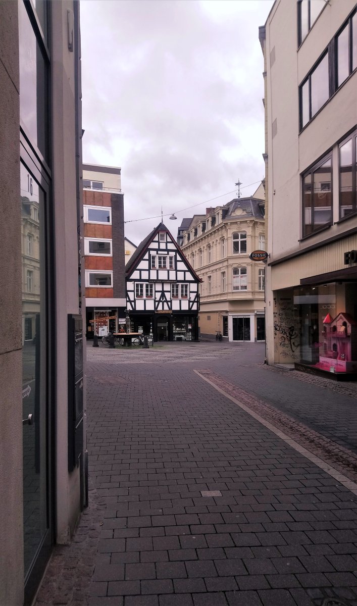 Bonn - Old Town 02.JPG