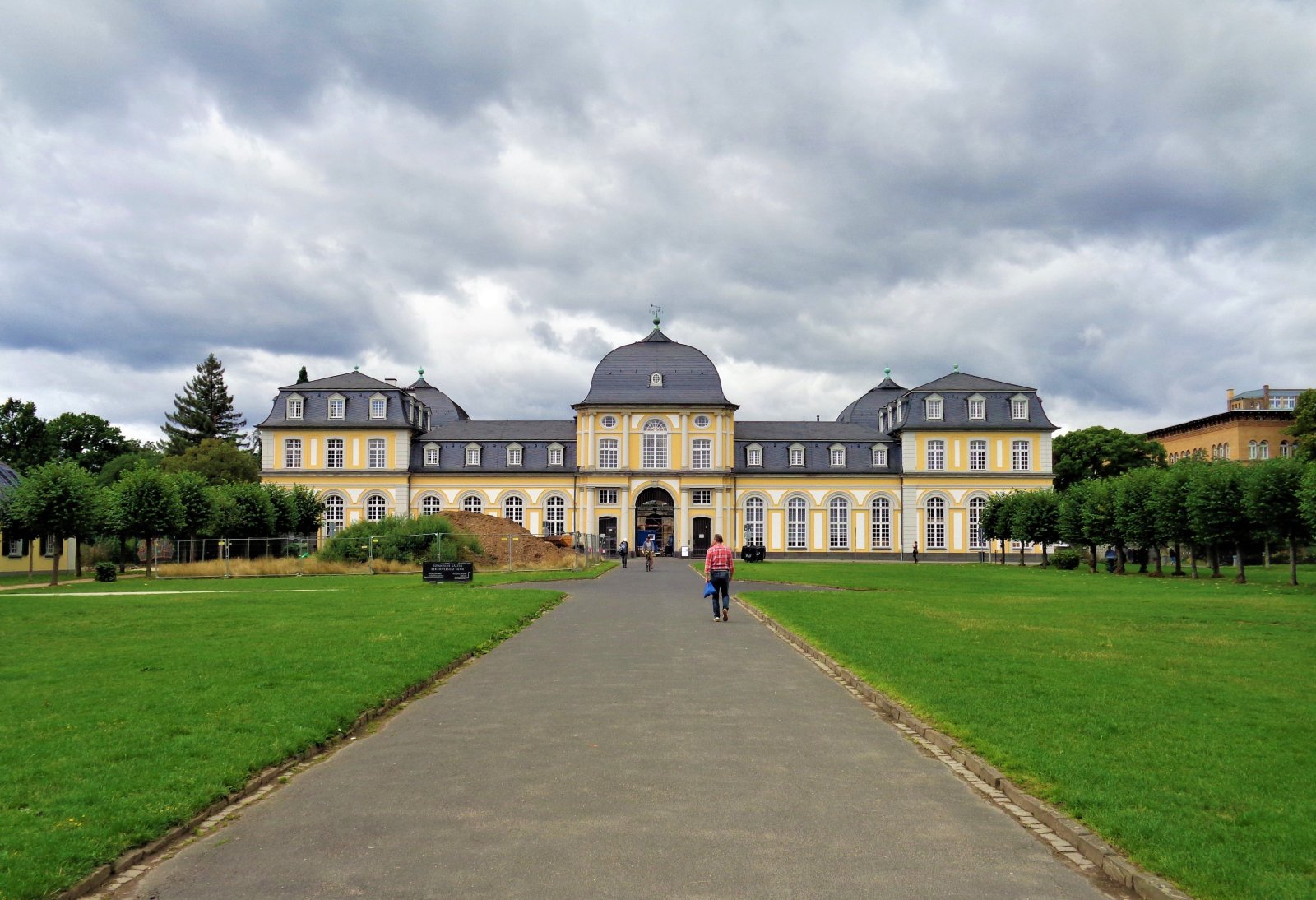 Bonn - Botanical Garden 01 (Poppelsdorf Palace).JPG
