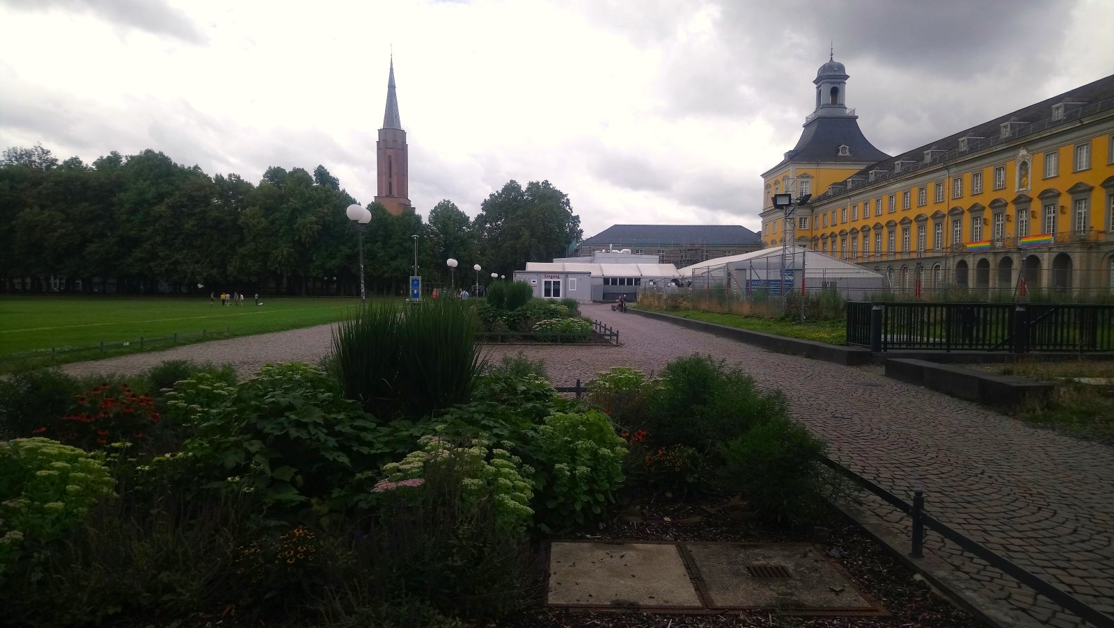 Bonn - Hofgarten 01.JPG