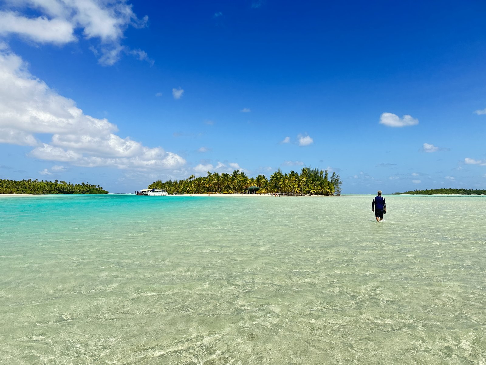 131d. Tapuaetai Sandbank 4.JPG