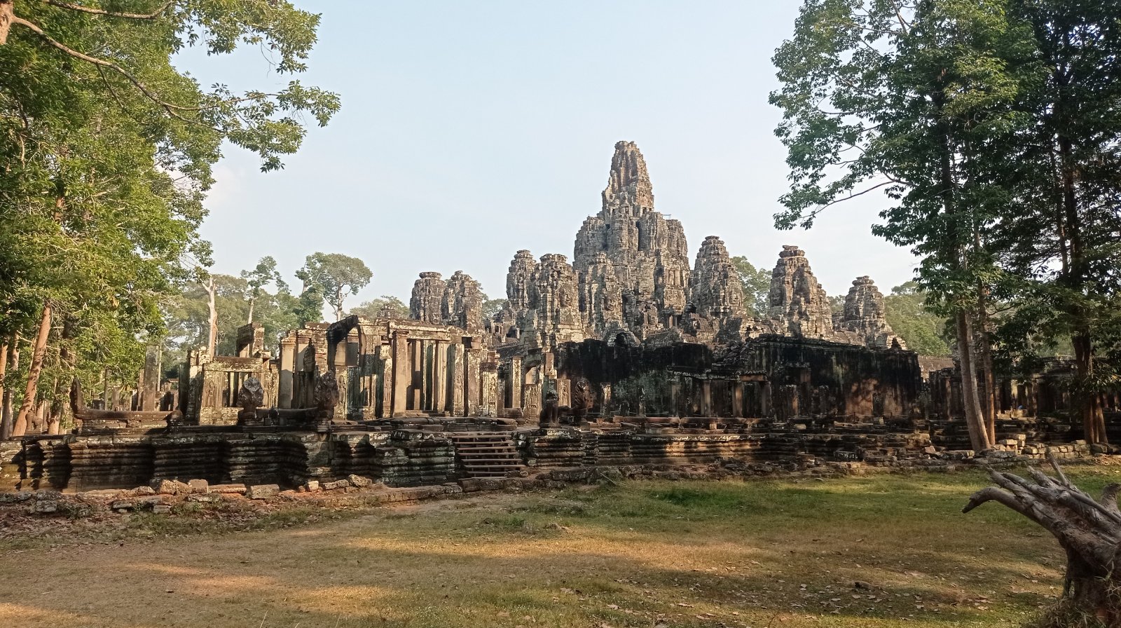 Bayon2.jpg