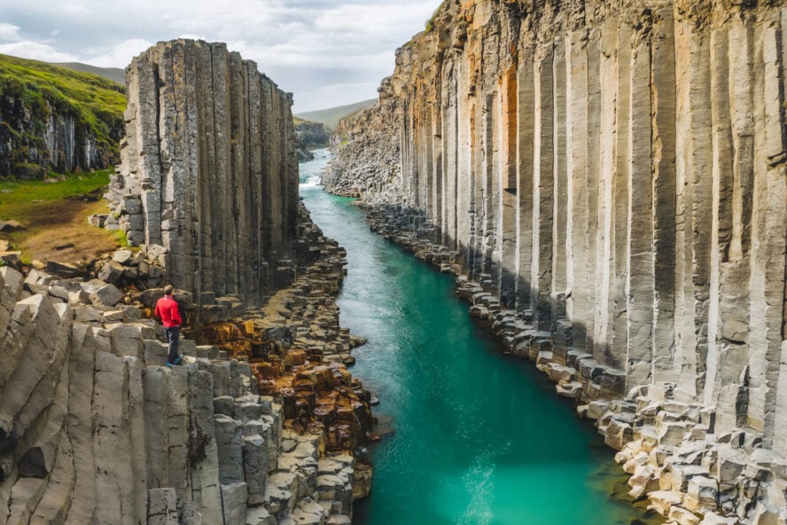 iceland-volcanic-basalt-columns-888x592.jpg