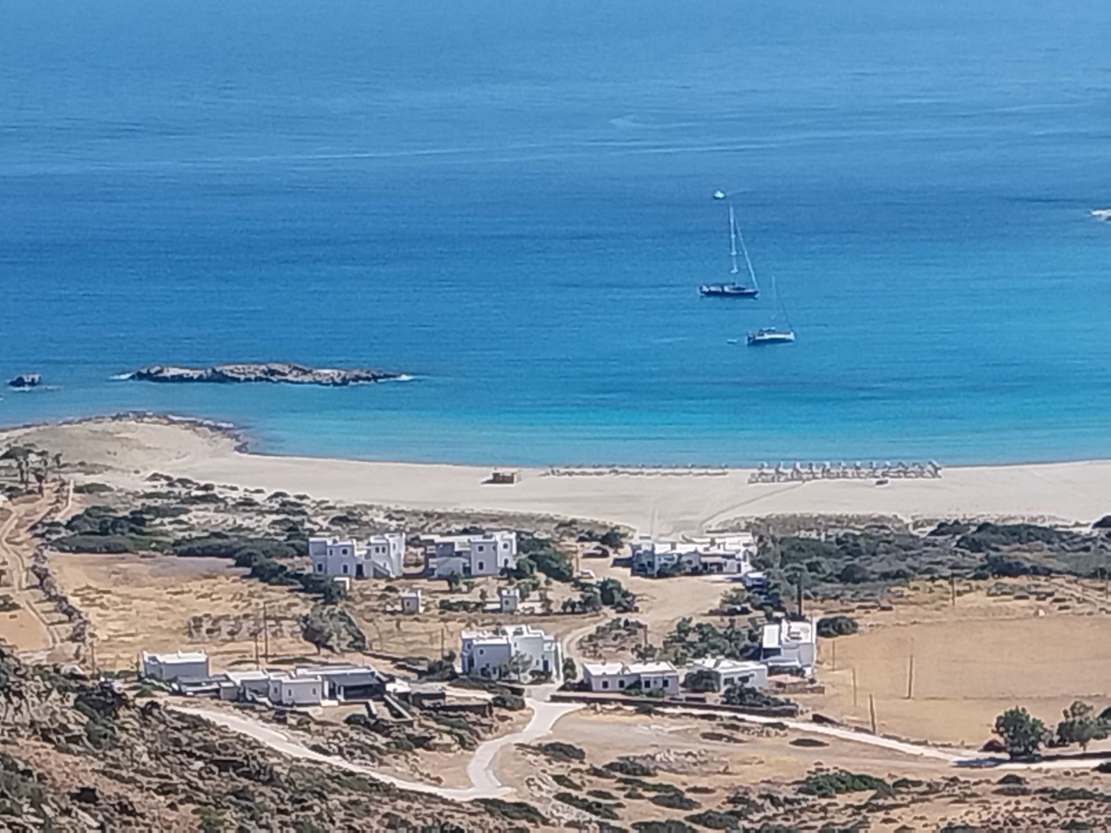 IMG-a537abacb25889269415db0694cd7eb2-V.jpg