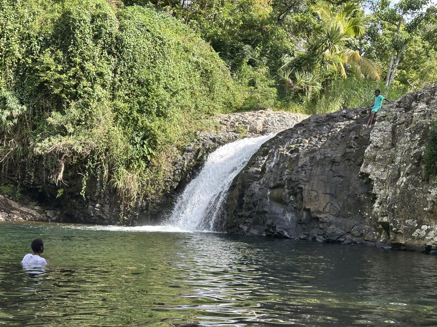 19a. Cascade Delices 1.JPG