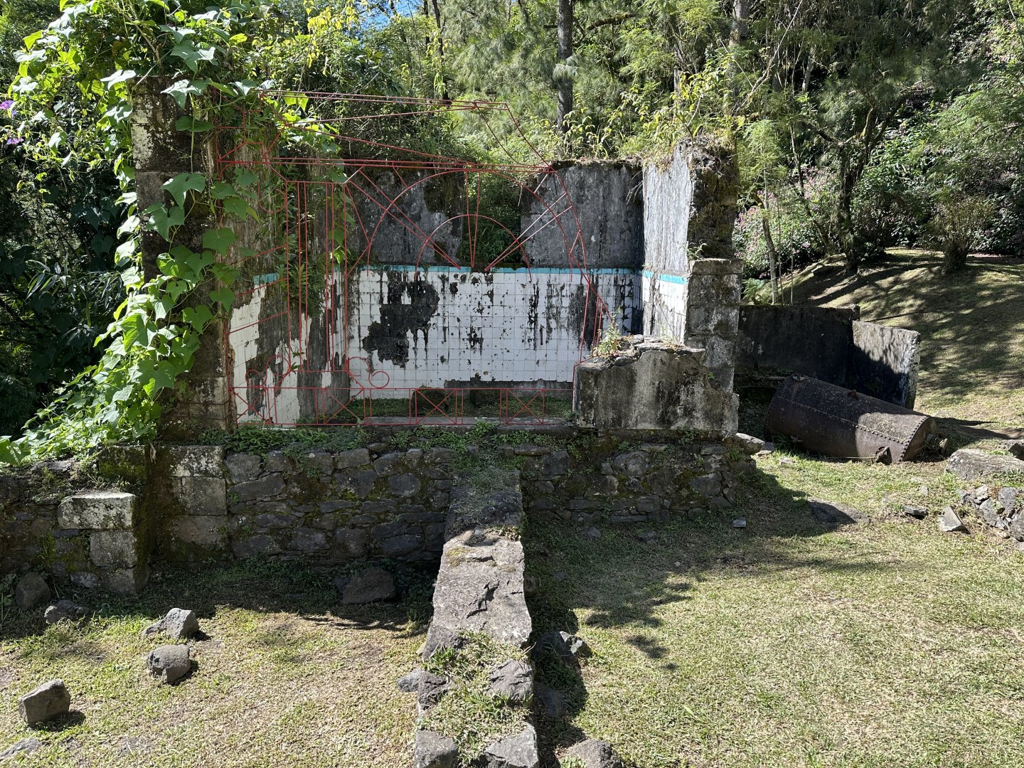 43b. Anciens Thermes 2.JPG